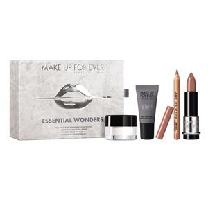 MAKE UP FOREVER ESSENTIAL WONDERS KIT